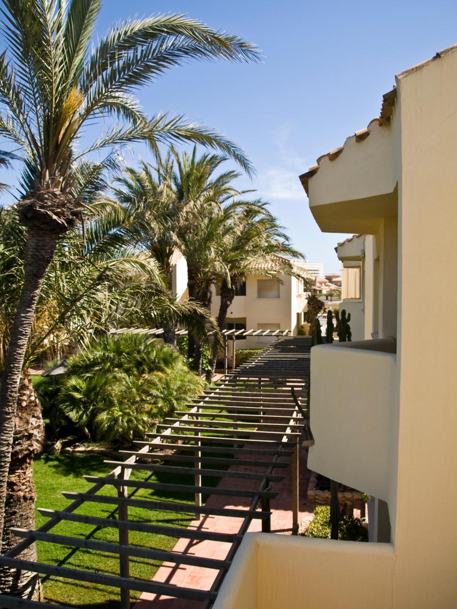 Aparthotel Villas La Manga Exterior photo